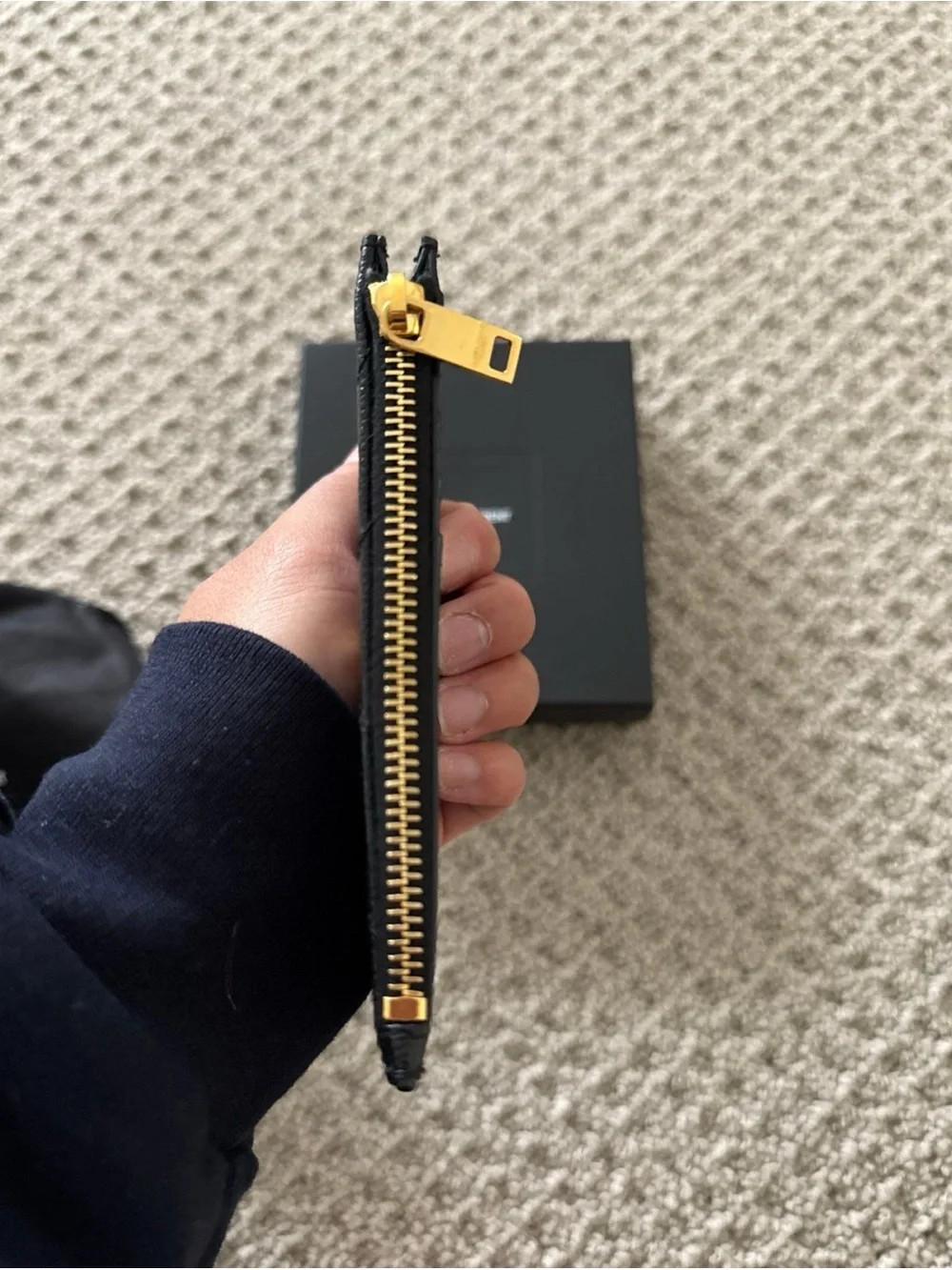 Saint Laurent Black Chevron Quilted Card Holder with Gold YSL Logo - Picture 5 of 5
